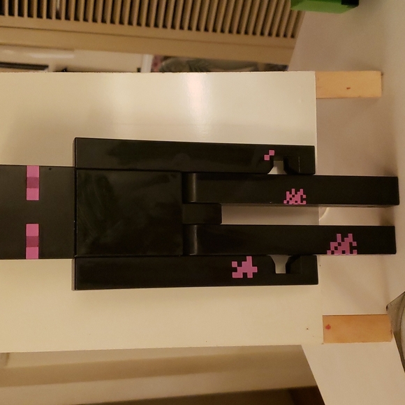 Center Pieces/ Toys - Picture 6 of 6